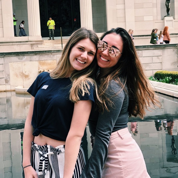 Meet your Posher, Victoria - Picture 1 of 1